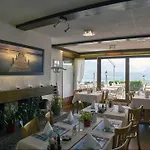 Restaurant Panorama Hotel 3*